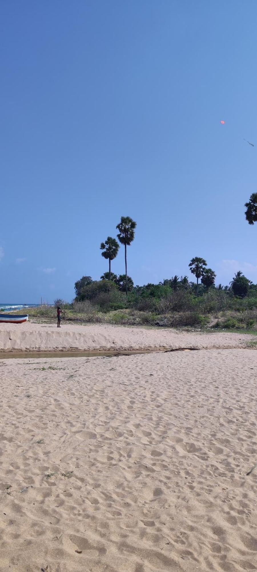 108 Palms Beach Resort Trincomalee Exterior photo